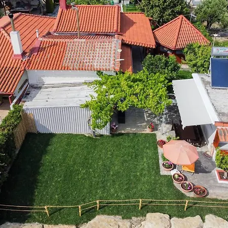 Sea The Day Beachfront 3-bdrm House, شقة *